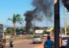 Caminhoneiros bloqueiam GO 060 em São Luís de Montes Belos.