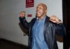 Mike Tyson retorna às lutas em duelo contra um tubarão branco…