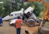 Destroços de avião que caiu com Marília Mendonça são retirados de cachoeira em Minas Gerais…