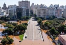 Mortes por calamidade no RS chegam a 126, e há 141 desaparecidos