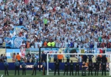 Internet não perdoa atitude da Argentina durante comemoração da Espanha