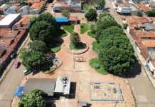 Menino de 10 anos é atingido por disparo na cabeça e sofre capotamento com familiares a caminho do hospital em Goiás